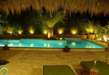 公寓 Murter-Center, Studio For 2 With Sauna &Jacuzzi *