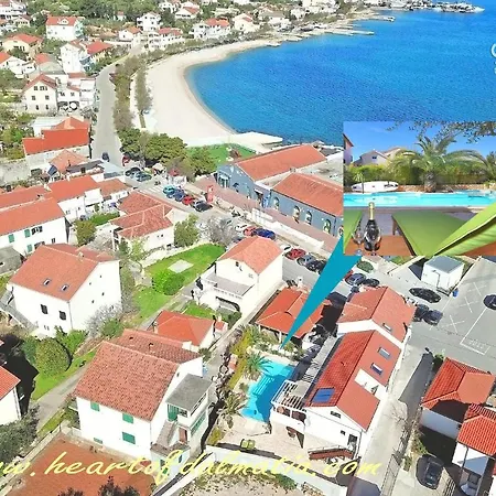 公寓 Murter-Center, Studio For 2 With Sauna &Jacuzzi *