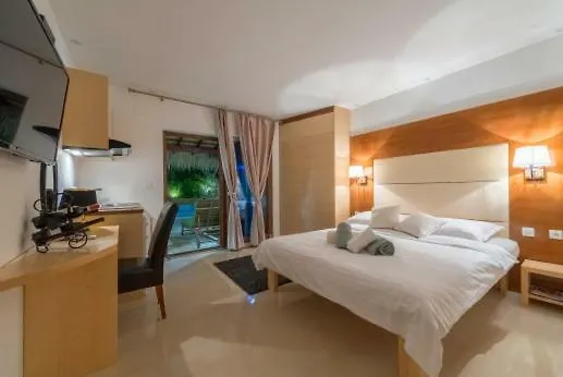 Murter-center, For 2 With Sauna &jacuzzi Id 678 شقة *